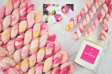 Load image into Gallery viewer, 19th Hole