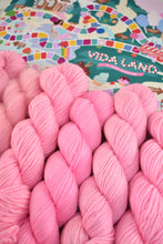 Load image into Gallery viewer, Bubblegum Burst