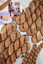 Load image into Gallery viewer, Caramel on 5th