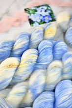 Load image into Gallery viewer, Forget-me-not