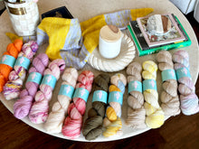 Load image into Gallery viewer, Le Bandana Kits