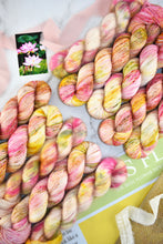 Load image into Gallery viewer, Lotus