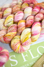 Load image into Gallery viewer, Lotus