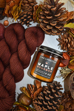 Load image into Gallery viewer, Maple Bourbon Candle