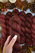 Load image into Gallery viewer, Maple and Wool