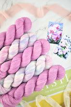 Load image into Gallery viewer, Hydrangea