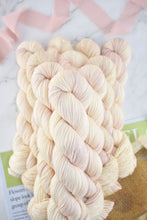 Load image into Gallery viewer, Pretty Peony