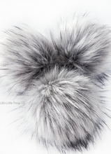 Load image into Gallery viewer, Pom Poms