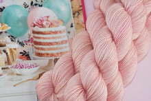 Load image into Gallery viewer, Strawberry Cream
