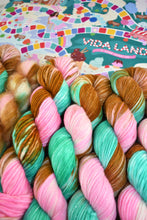 Load image into Gallery viewer, Yarn Parlor