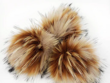 Load image into Gallery viewer, Pom Poms