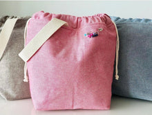 Load image into Gallery viewer, Medium Portuguese Linen Bag
