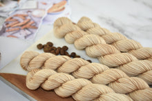 Load image into Gallery viewer, Biscotti
