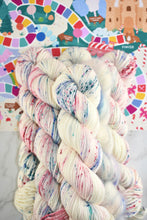 Load image into Gallery viewer, Vida Land
