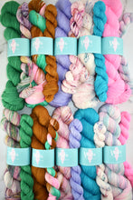 Load image into Gallery viewer, Vida Land Sock Sets
