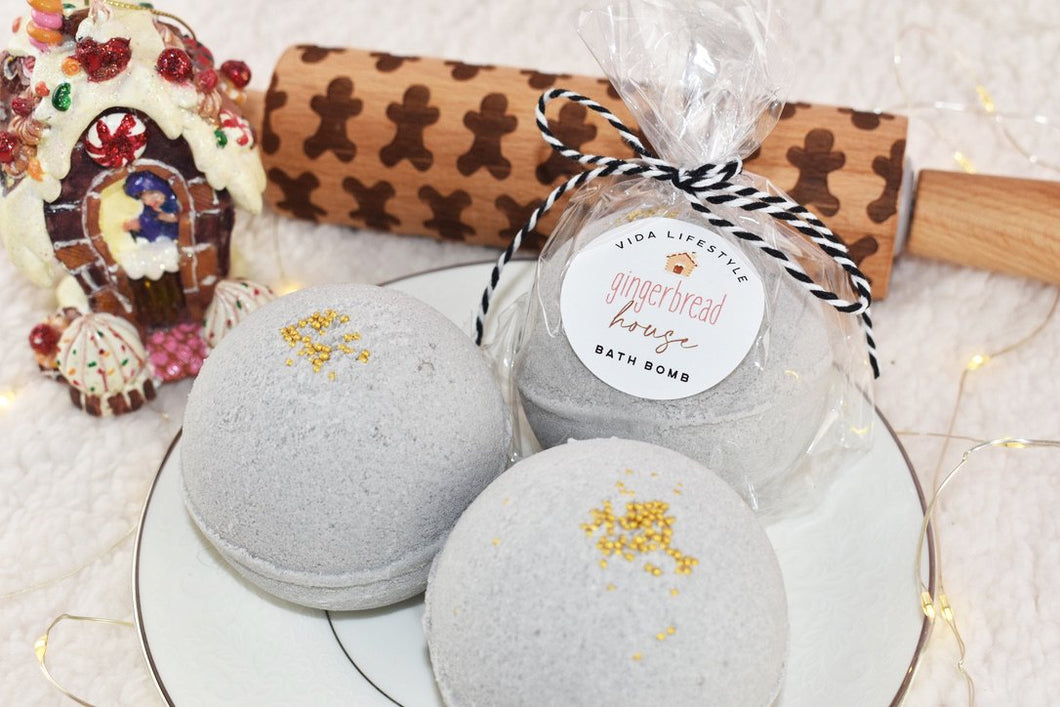 Gingerbread House Bath Bomb