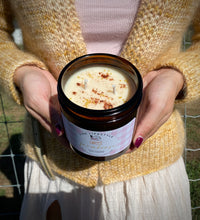 Load image into Gallery viewer, Sweet Farmhouse Candle
