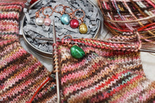 Load image into Gallery viewer, Purlsmith Holiday Stitch Markers

